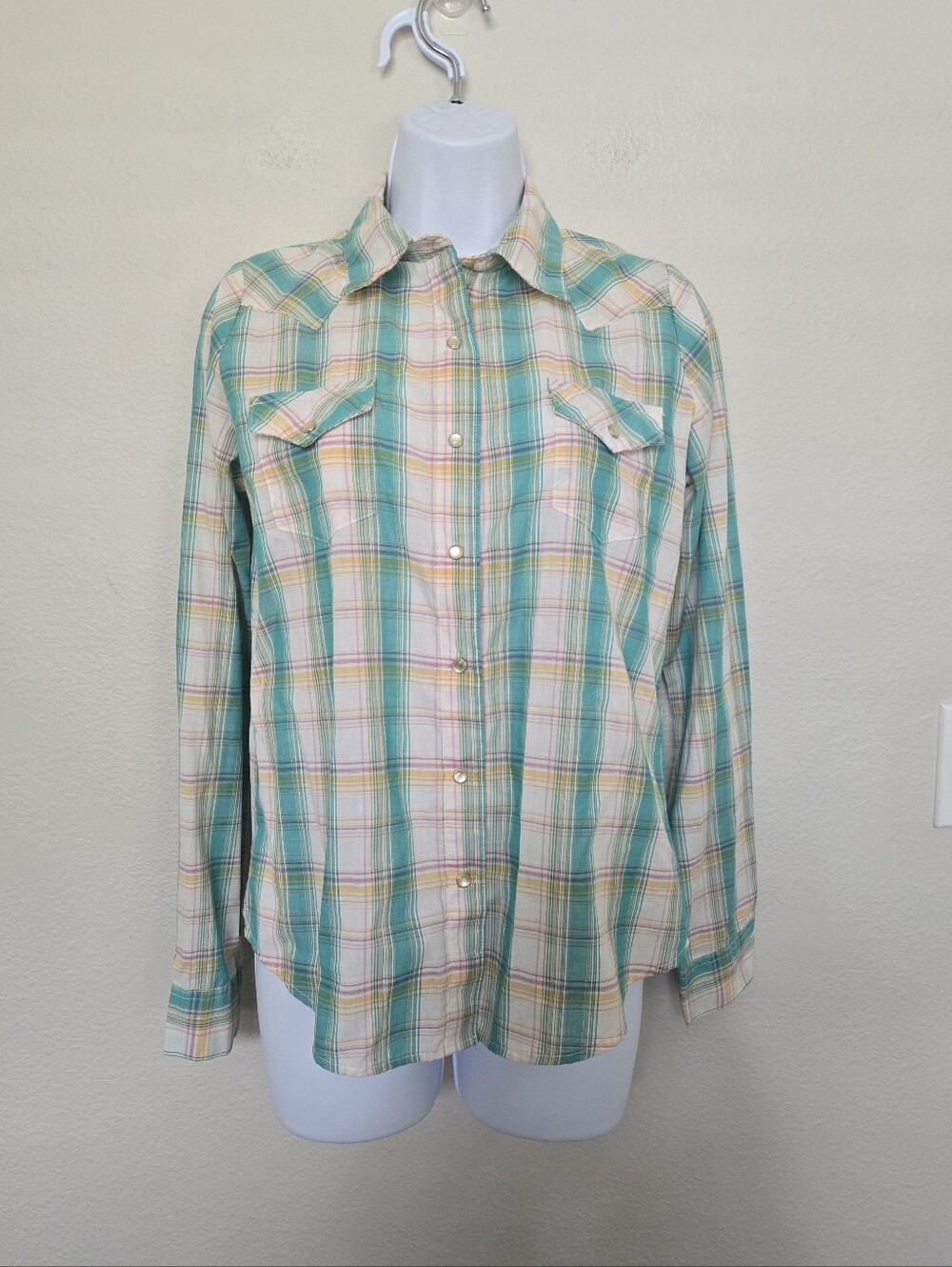 Wrangler Wrancher Plaid Western Cowgirl Farm size small Petite Green White